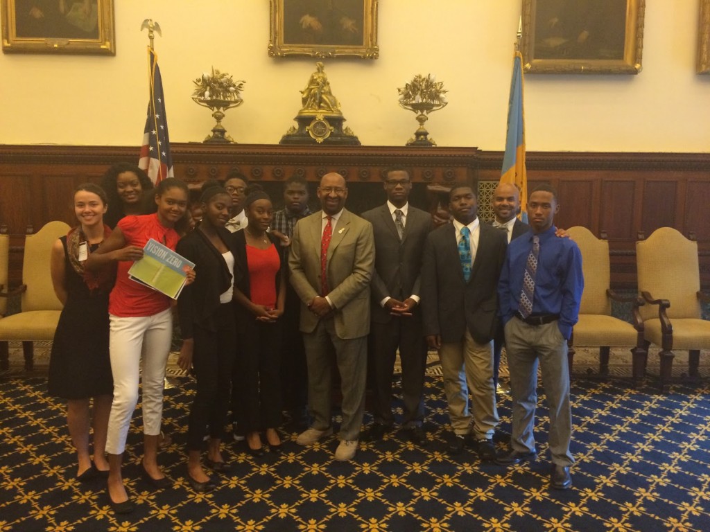 Cadence Youth Cycling students, Rails to Trails staff, Bicycle Coalition staff, with Philadelphia Mayor Michael Nutter